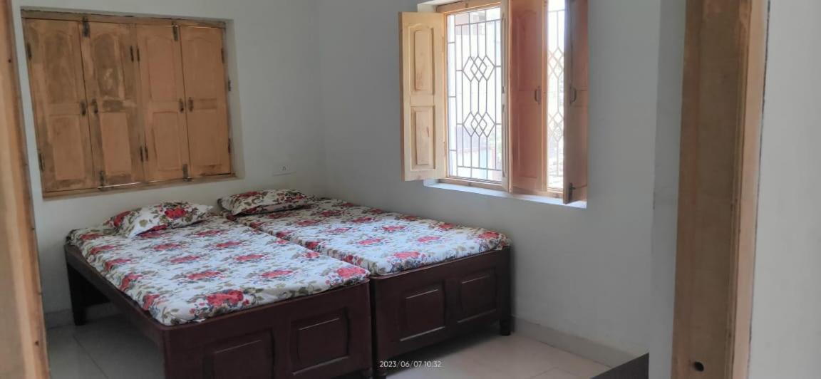 Budha Ashram Guest House بود جايا المظهر الخارجي الصورة