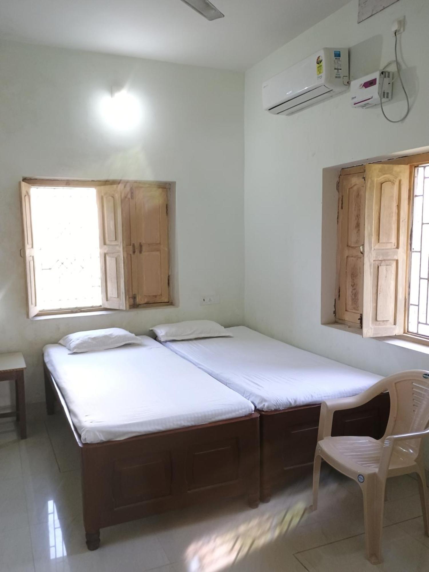 Budha Ashram Guest House بود جايا المظهر الخارجي الصورة